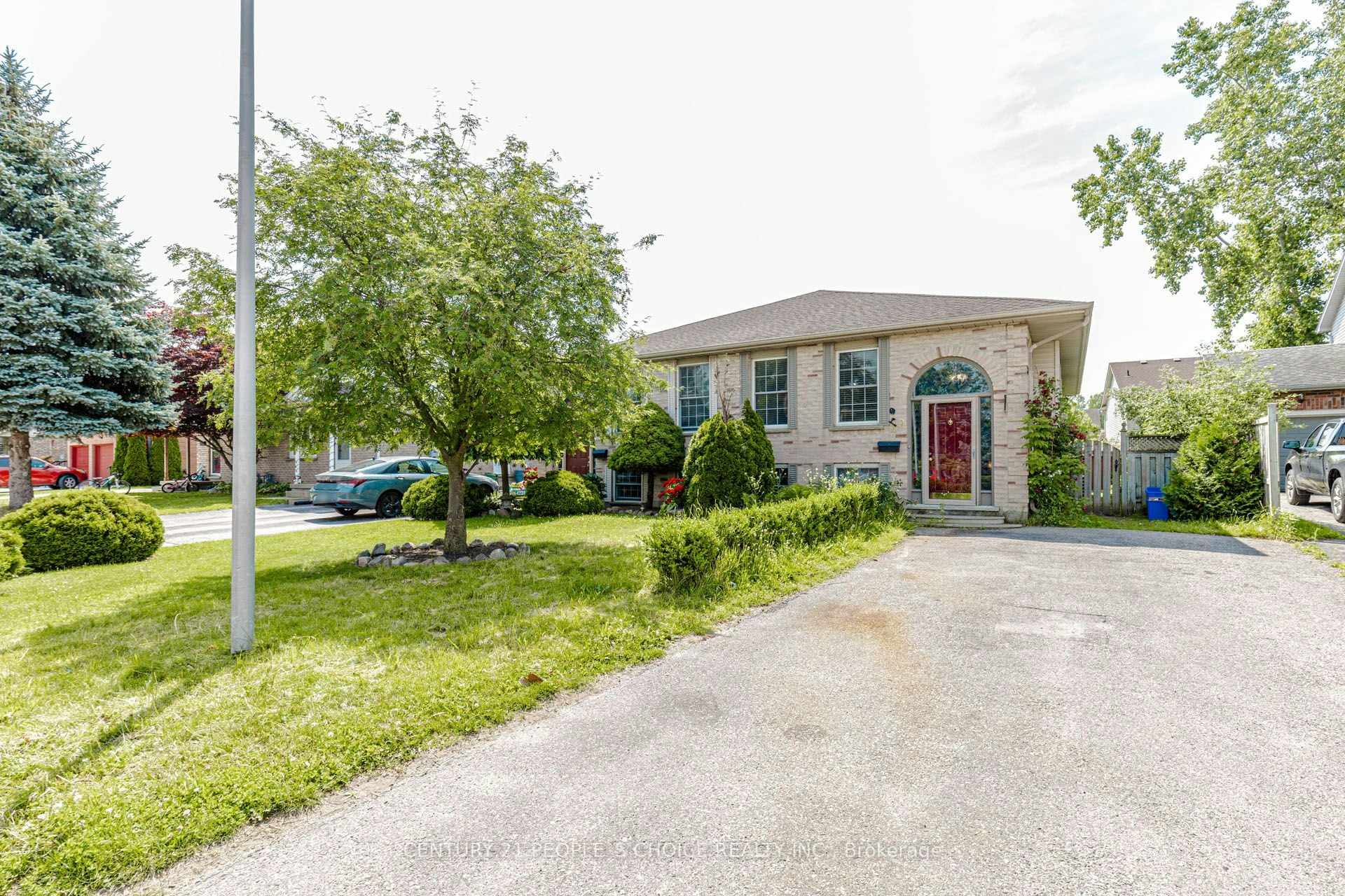 Main Floor-29 Julia Court, London, ON, N5V 4X1 - 2
