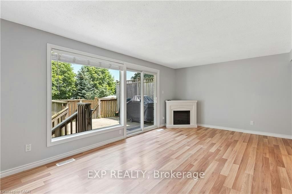 432B Dunvegan Drive, Waterloo, ON, N2K 2C7 - 6