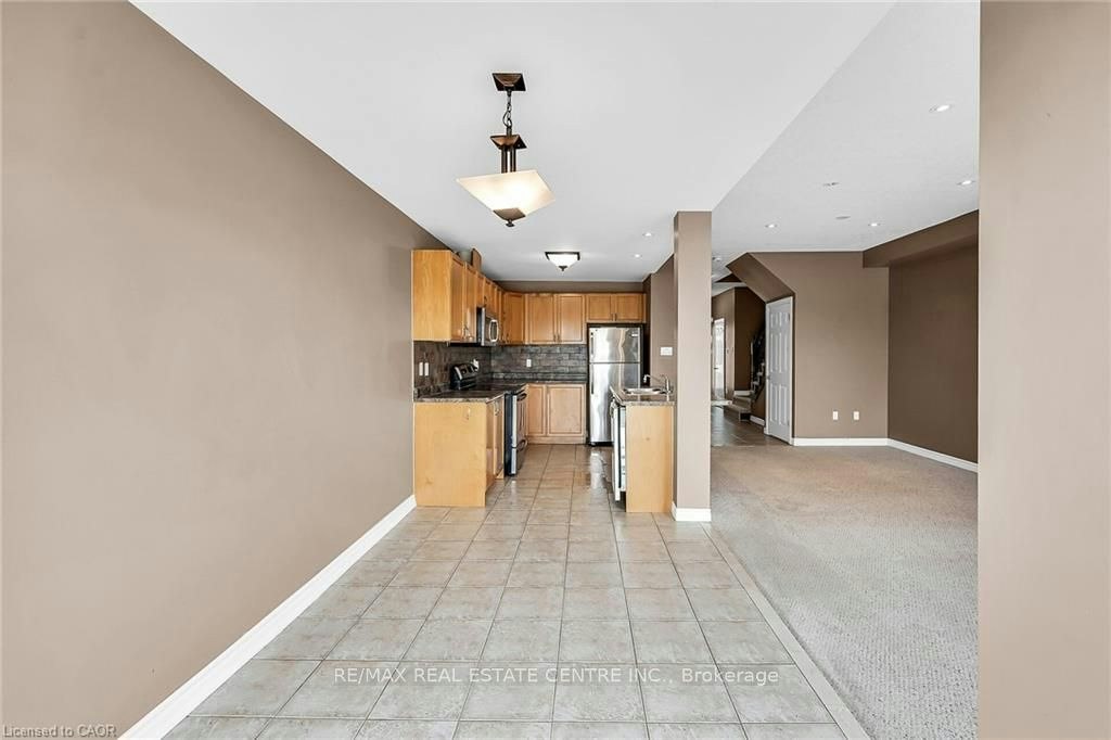 301 Southbrook Drive, Hamilton, ON, L0R 1C0 - 14