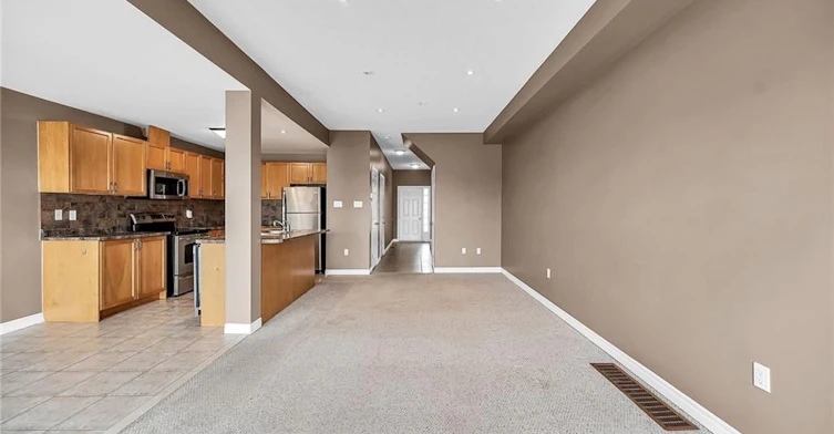 301 Southbrook Drive, Hamilton, ON, L0R 1C0 - 9