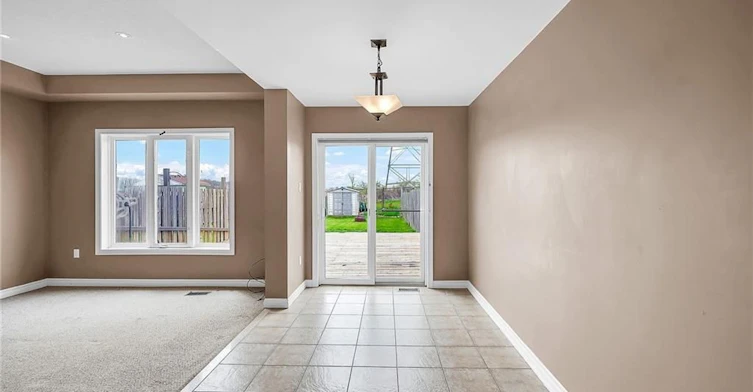 301 Southbrook Drive, Hamilton, ON, L0R 1C0 - 13