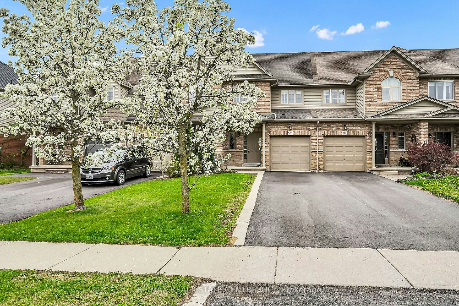 301 Southbrook Drive, Hamilton, ON, L0R 1C0 - 3