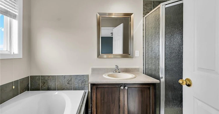 301 Southbrook Drive, Hamilton, ON, L0R 1C0 - 24
