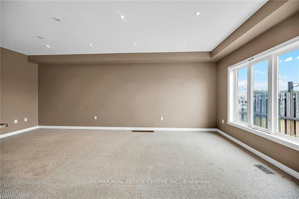 301 Southbrook Drive, Hamilton, ON, L0R 1C0 - 8