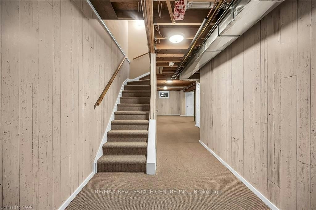 301 Southbrook Drive, Hamilton, ON, L0R 1C0 - 34