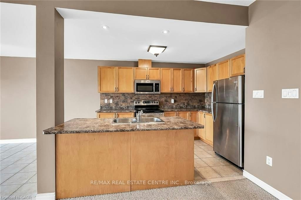 301 Southbrook Drive, Hamilton, ON, L0R 1C0 - 11