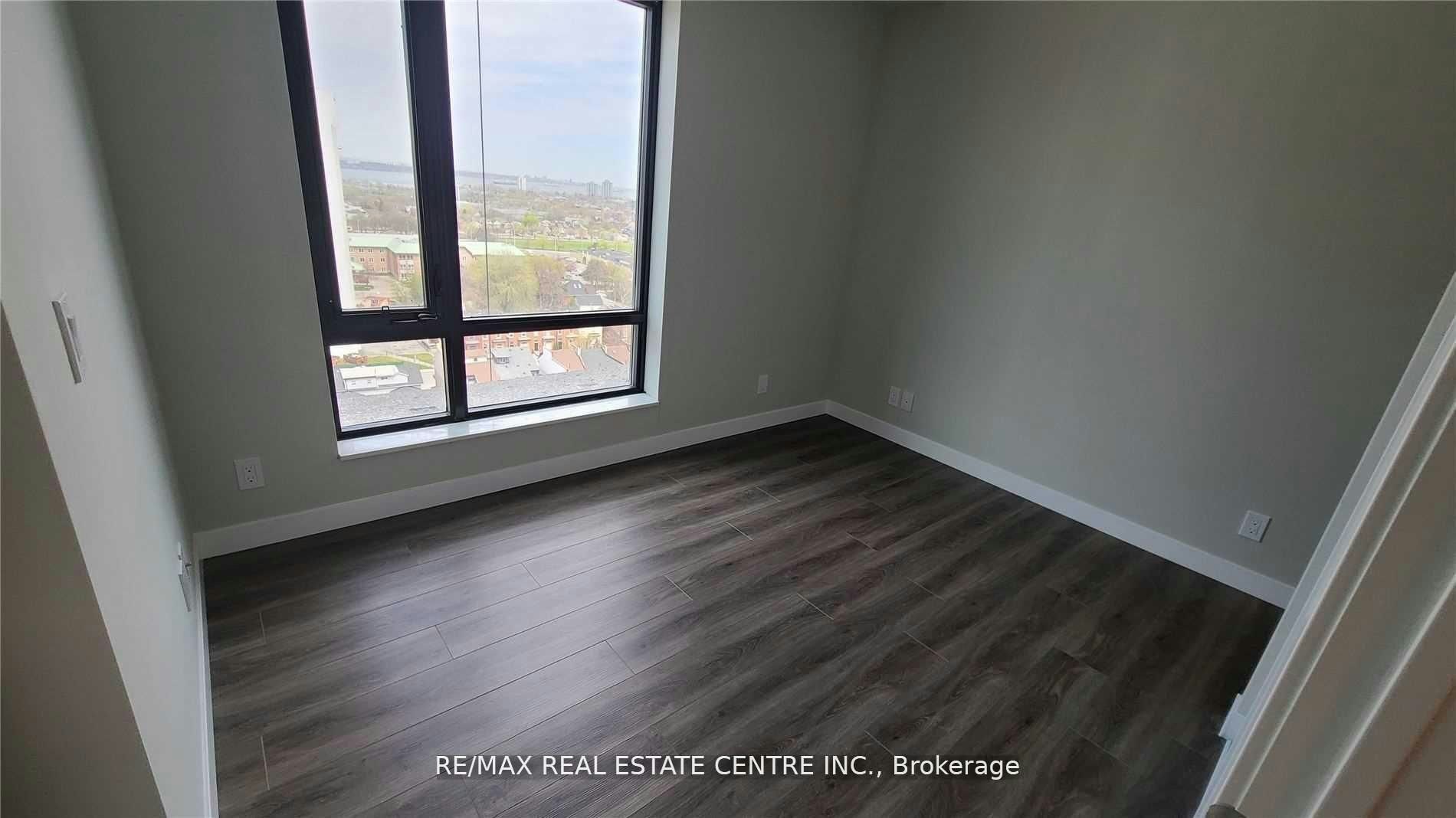 1007-15 Queen Street S, Hamilton, ON, L8P 3R4 - 9