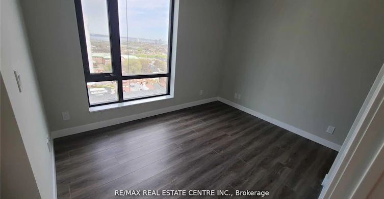 1007-15 Queen Street S, Hamilton, ON, L8P 3R4 - 9