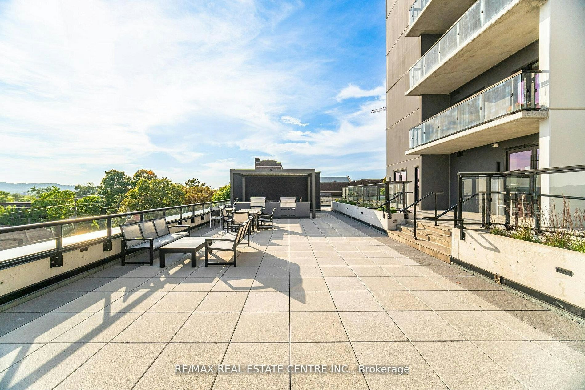 1007-15 Queen Street S, Hamilton, ON, L8P 3R4 - 17