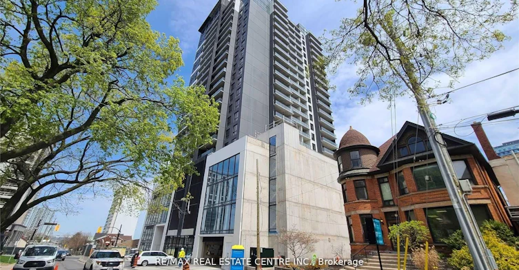 1007-15 Queen Street S, Hamilton, ON, L8P 3R4