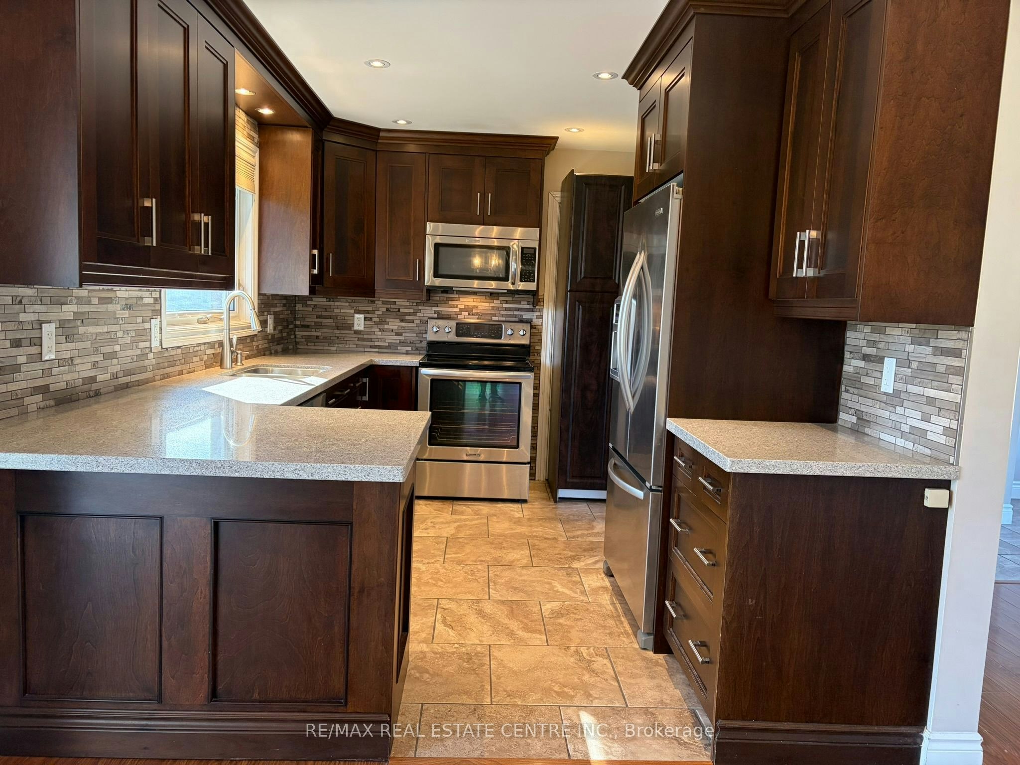127 Centre Street, Shelburne, ON, L9V 2Y4 - 2