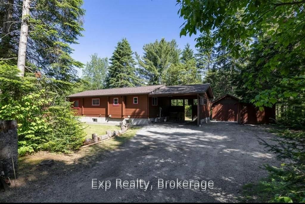 27 Groeger Road, Huntsville, ON, P1H 2J4