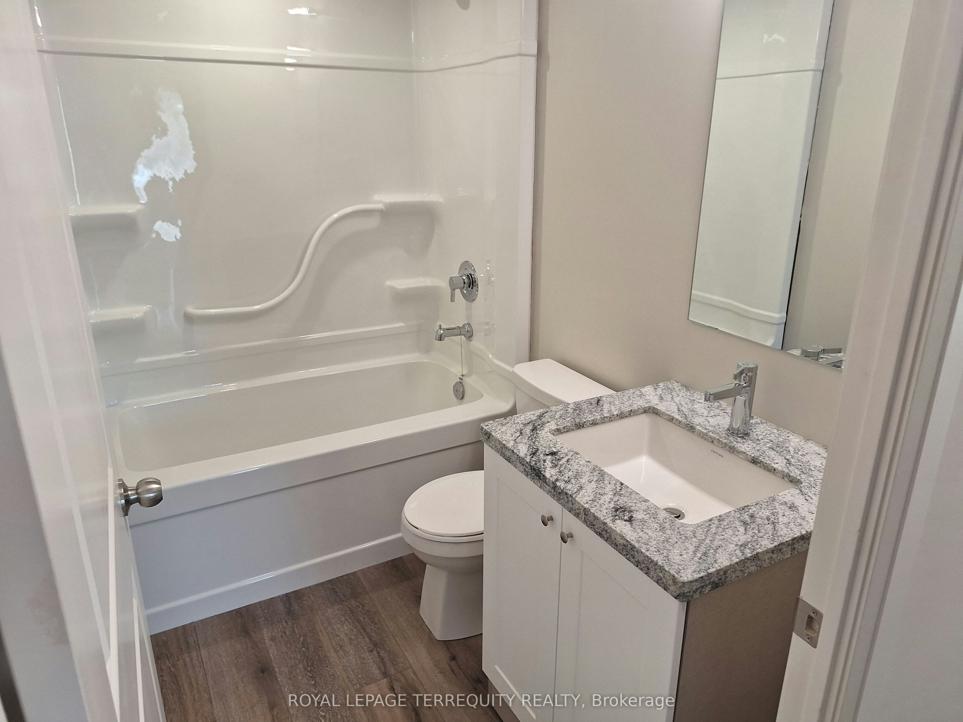 GL05-50 Herrick Avenue, St. Catharines, ON, L2P 0G3 - 6