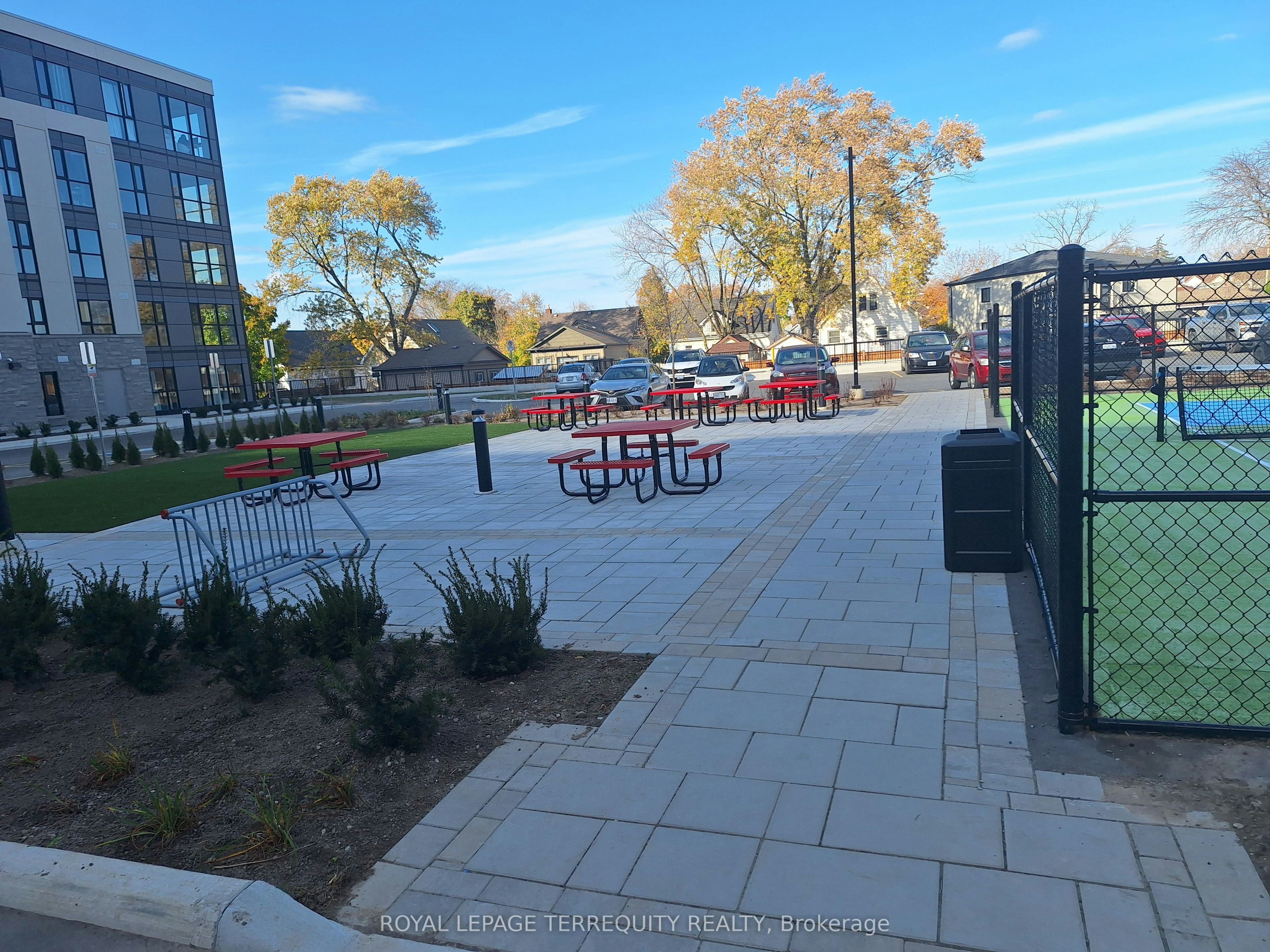 GL05-50 Herrick Avenue, St. Catharines, ON, L2P 0G3 - 11