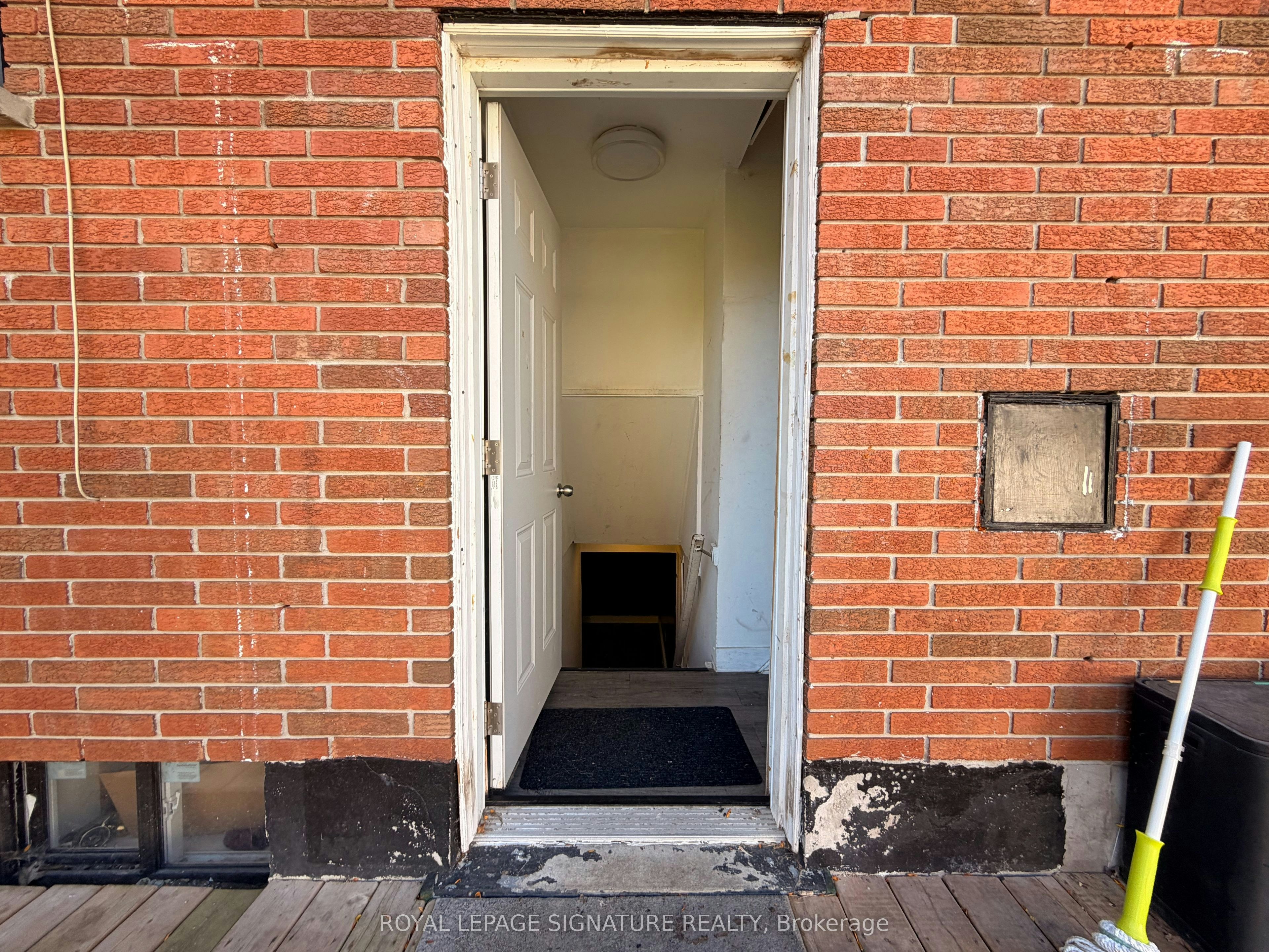 406 Vermont Avenue, London, ON, N5Z 3E5 - 13