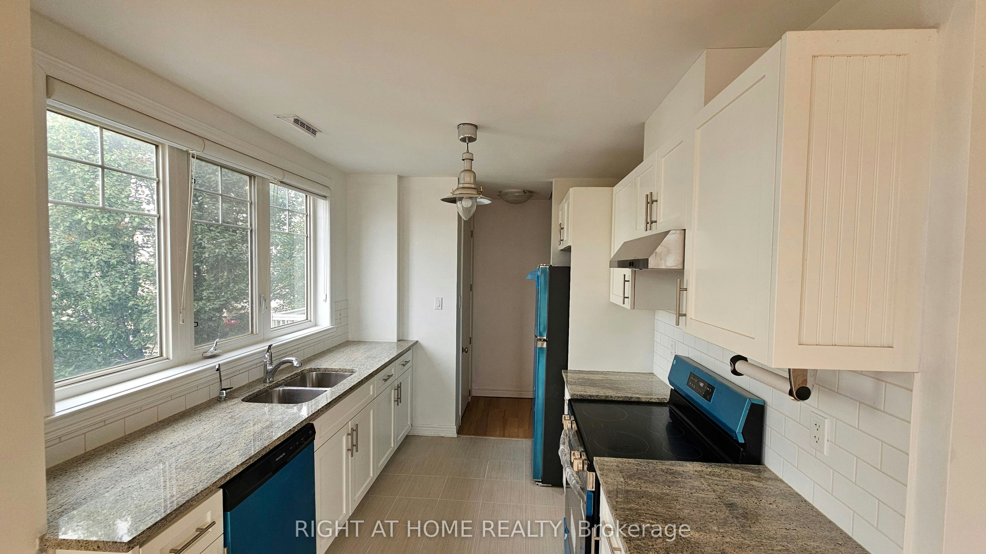40-337 Beach Boulevard, Hamilton, ON, L8H 6W4 - 11