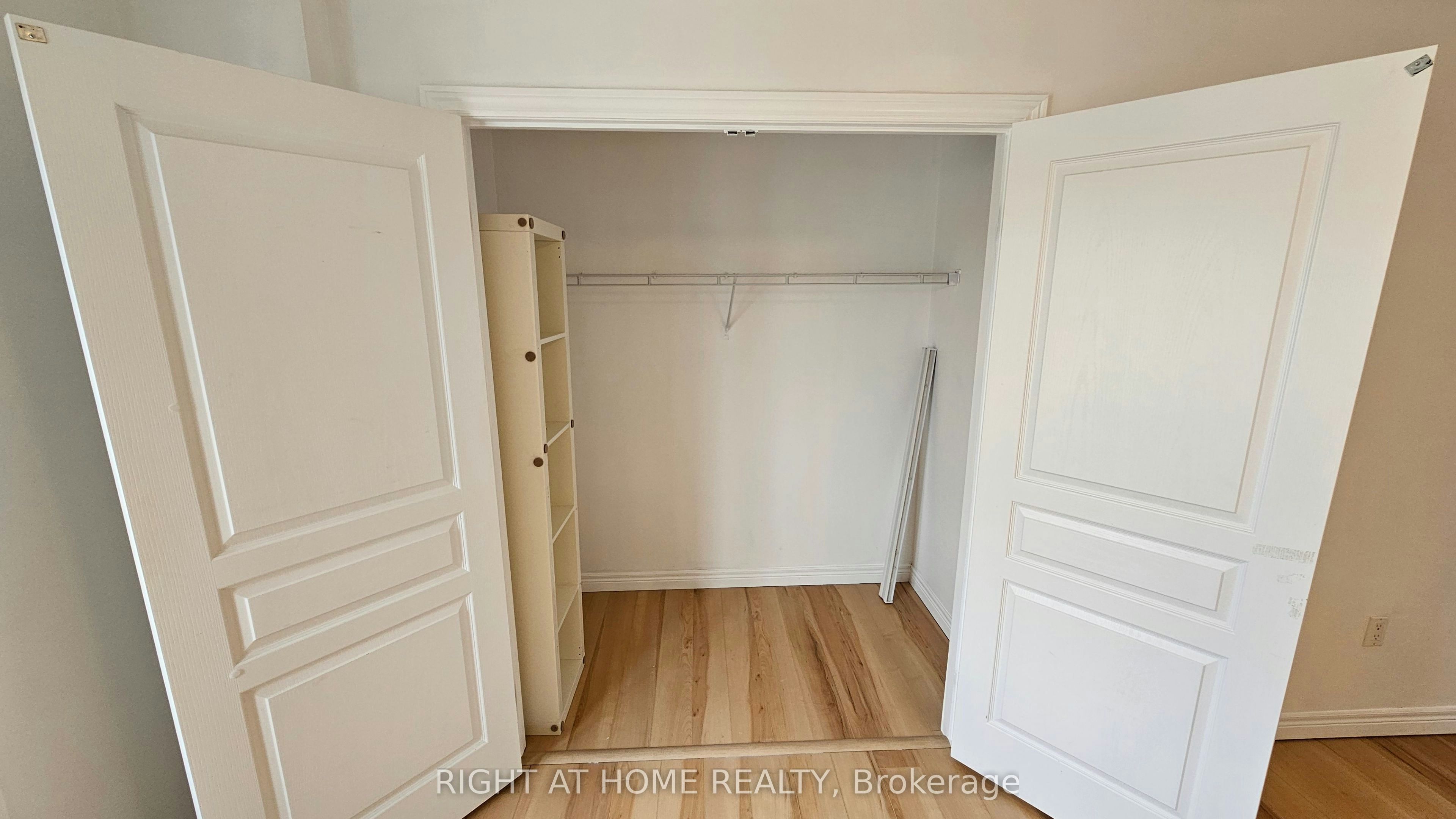 40-337 Beach Boulevard, Hamilton, ON, L8H 6W4 - 22
