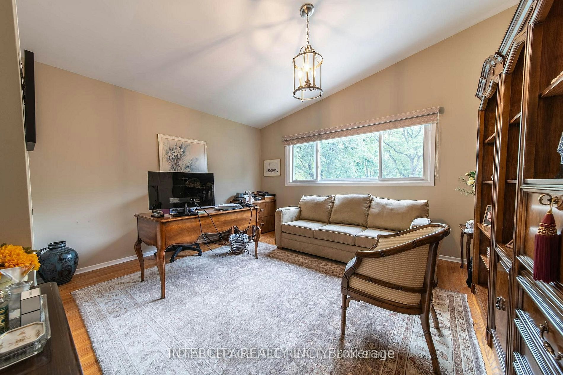 6954 Coach Drive, Niagara Falls, ON, L2G 2J1 - 3