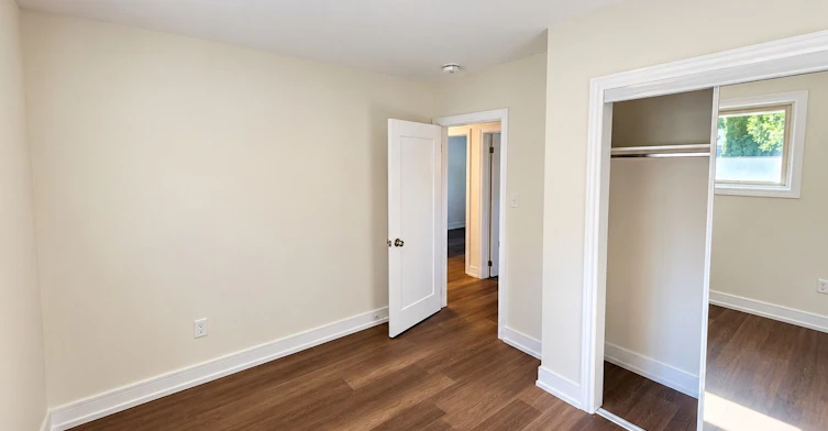 MAIN-60 Royal Manor Drive, St. Catharines, ON, L2M 4L6 - 6