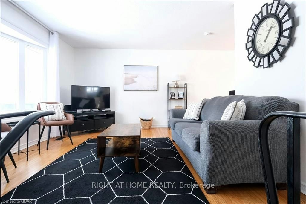 12 Westmount Drive, Belleville, ON, K8P 2C7 - 3