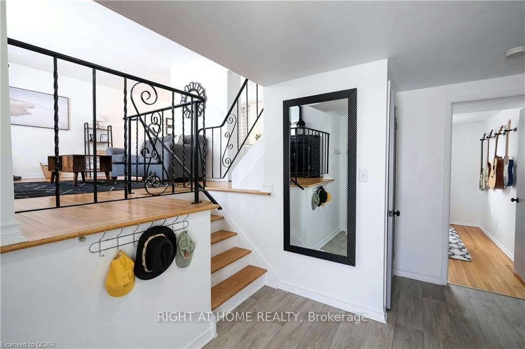 12 Westmount Drive, Belleville, ON, K8P 2C7 - 2