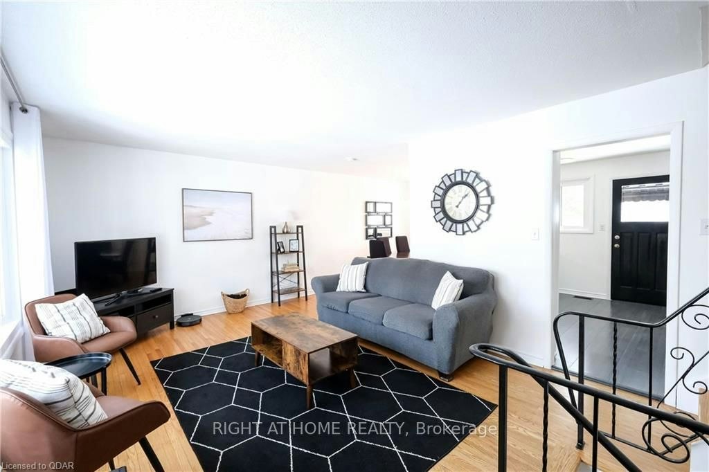 12 Westmount Drive, Belleville, ON, K8P 2C7 - 4
