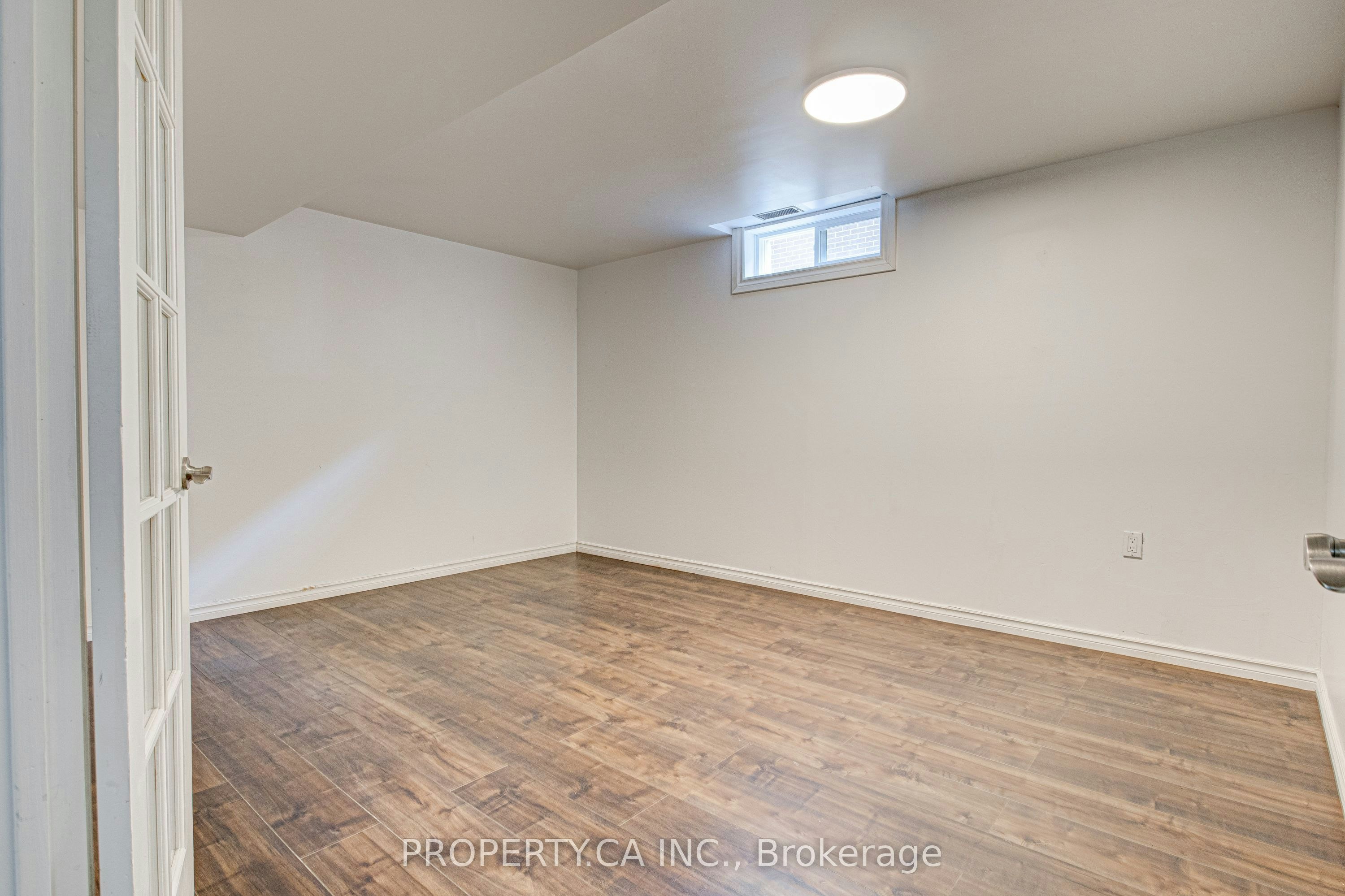 71 Highpark Avenue, Kitchener, ON, N2C 2C3 - 38