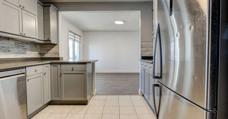 71 Highpark Avenue, Kitchener, ON, N2C 2C3 - 10