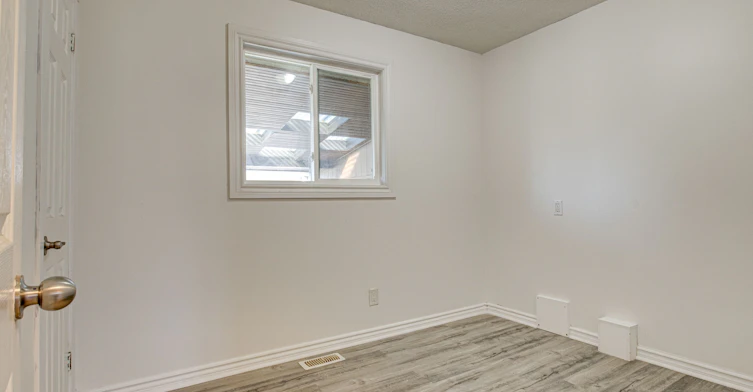 71 Highpark Avenue, Kitchener, ON, N2C 2C3 - 27