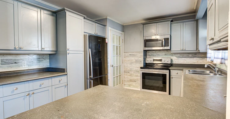 71 Highpark Avenue, Kitchener, ON, N2C 2C3 - 7