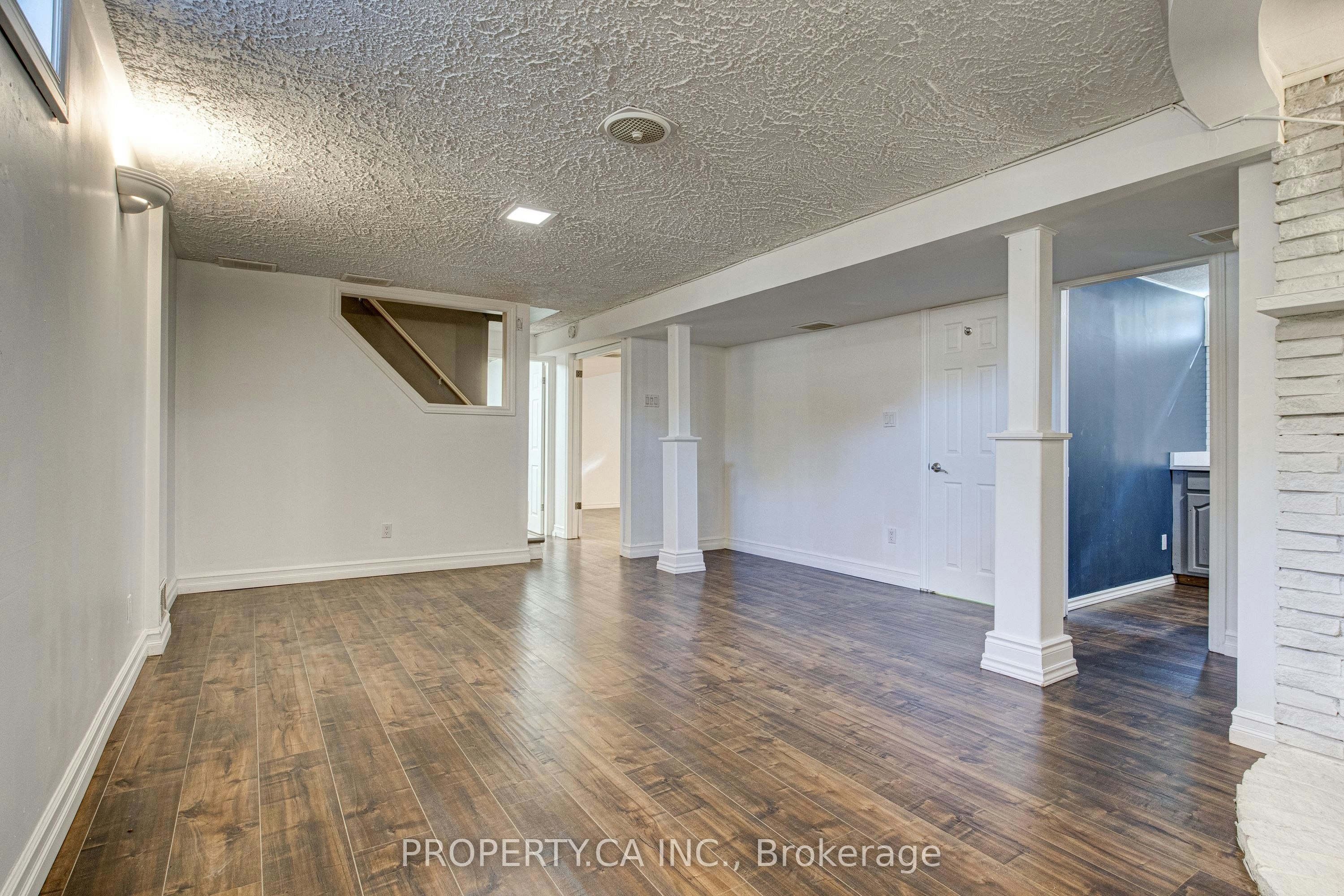 71 Highpark Avenue, Kitchener, ON, N2C 2C3 - 34