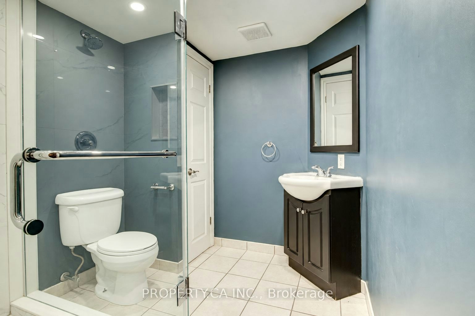 71 Highpark Avenue, Kitchener, ON, N2C 2C3 - 37