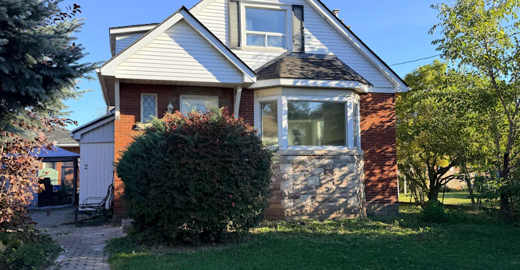1-1031 Fennell Avenue E, Hamilton, ON, L8T 1R5