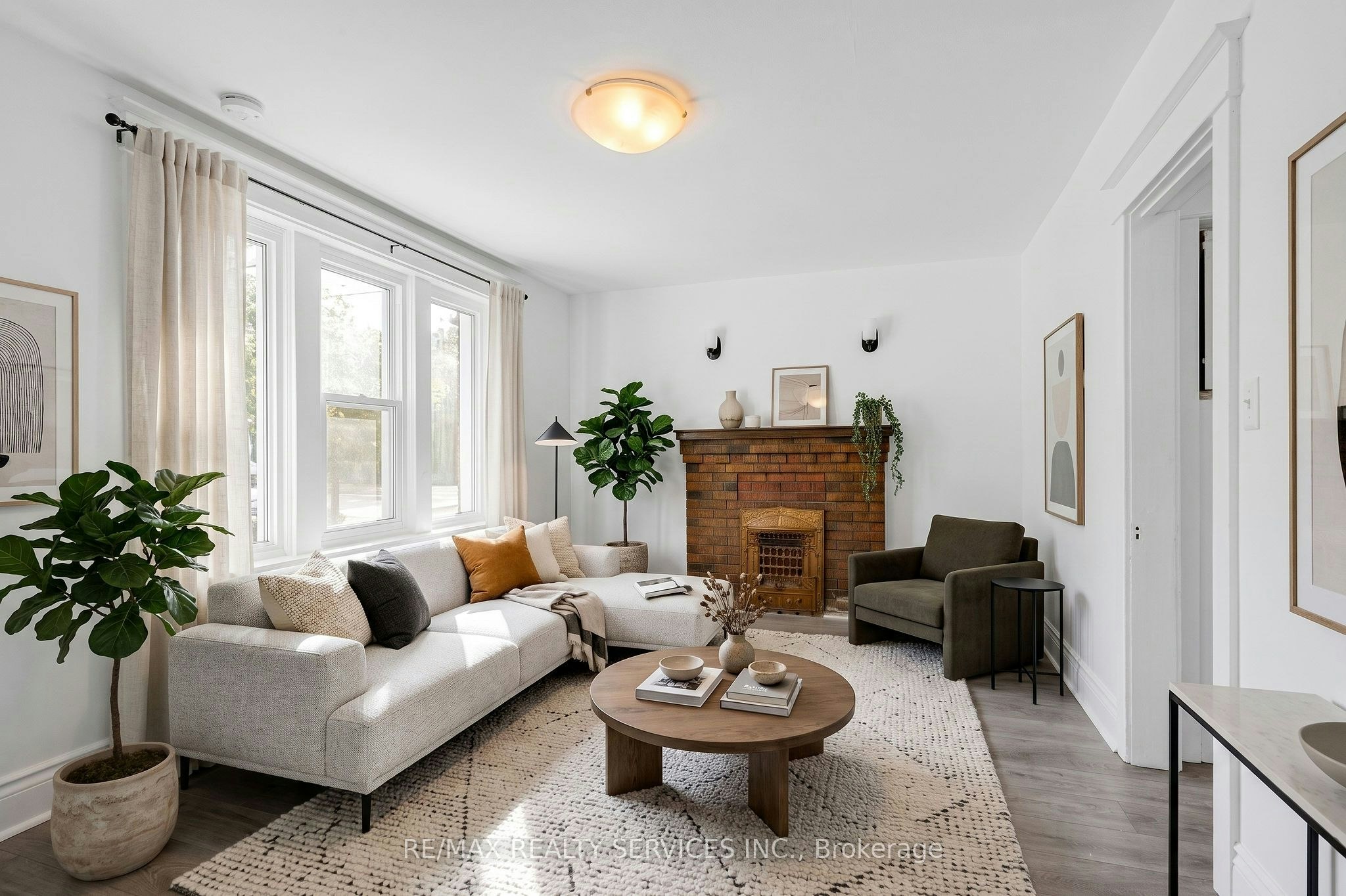 7-5 Fairholt Road N, Hamilton, ON, L8M 2S9