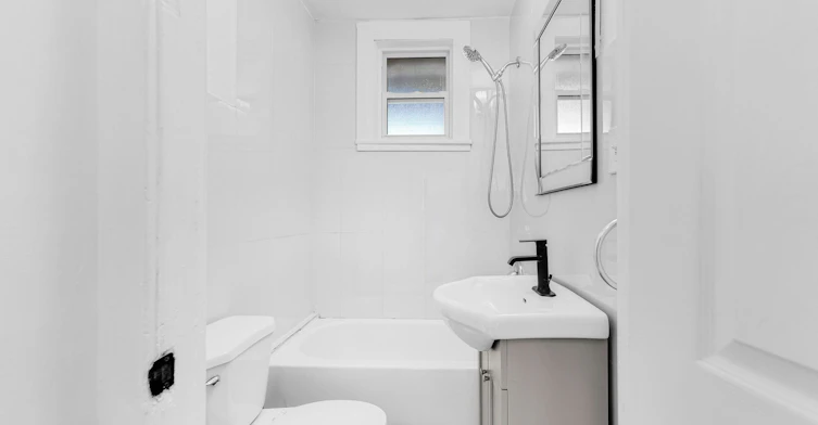 7-5 Fairholt Road N, Hamilton, ON, L8M 2S9 - 12