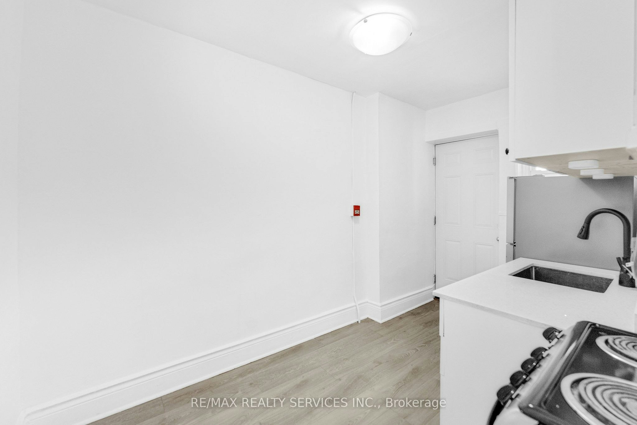 7-5 Fairholt Road N, Hamilton, ON, L8M 2S9 - 8