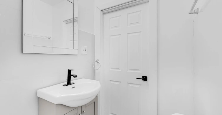 7-5 Fairholt Road N, Hamilton, ON, L8M 2S9 - 13