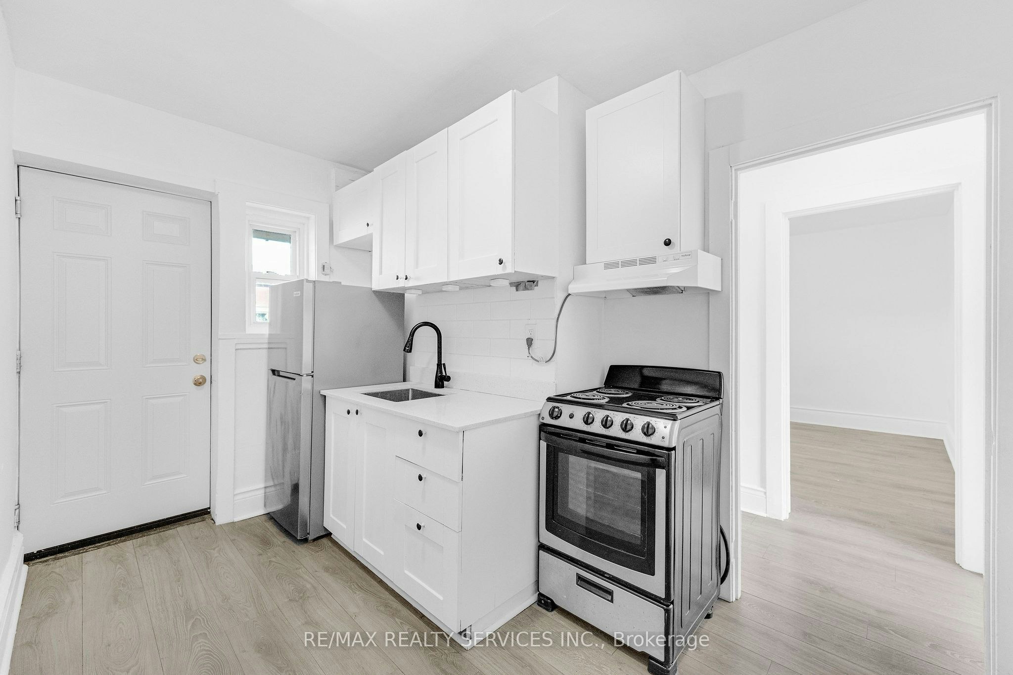 7-5 Fairholt Road N, Hamilton, ON, L8M 2S9 - 5