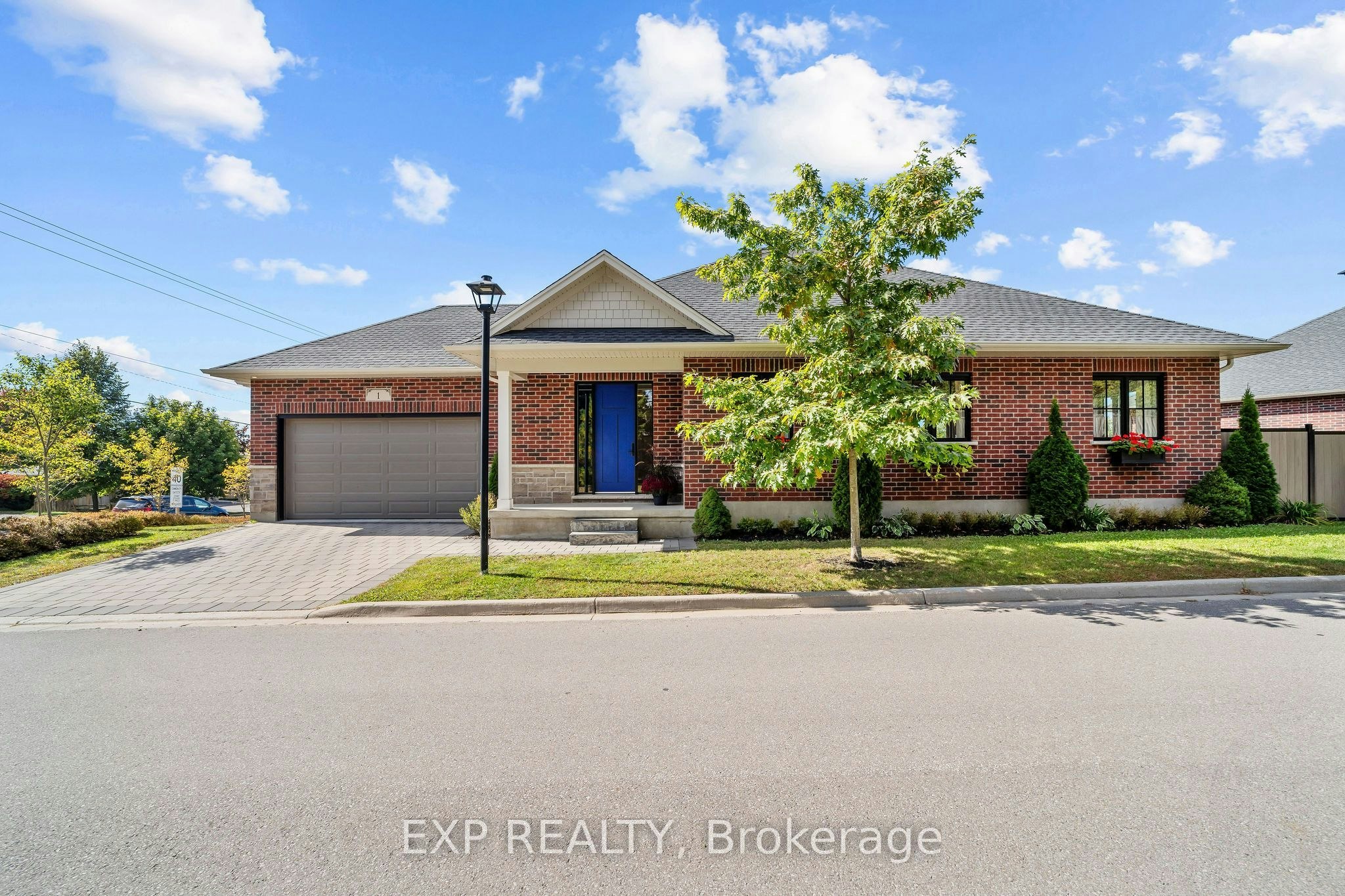 1-10038 Oxbow Drive, Komoka, ON, N0L 1R0