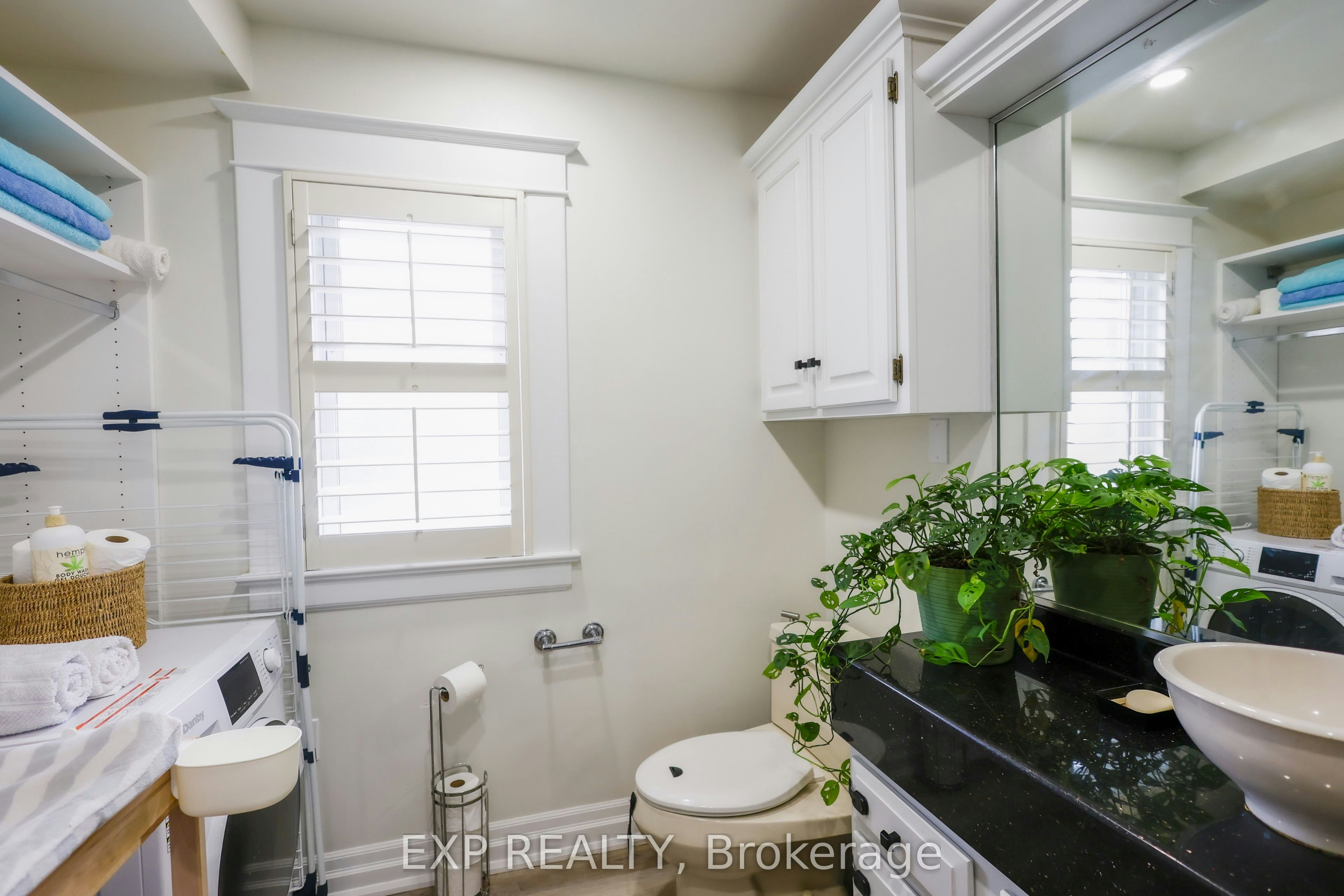 Upper-111 Balsam Avenue S, Hamilton, ON, L8M 3B4 - 5