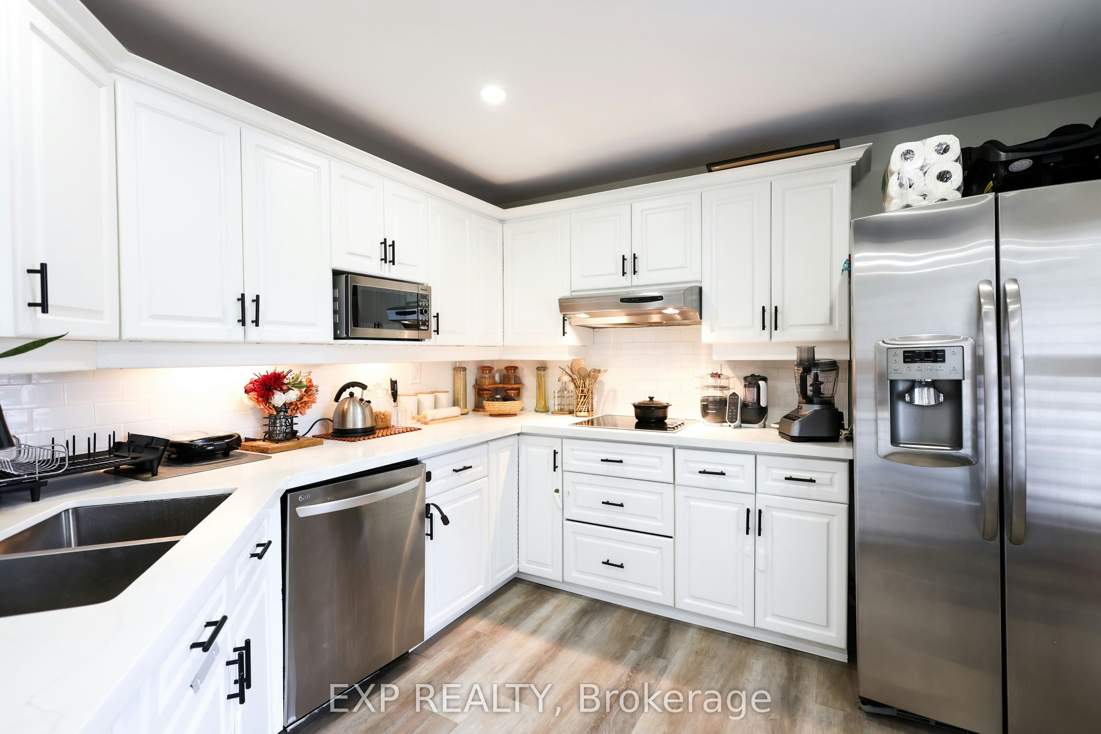 Upper-111 Balsam Avenue S, Hamilton, ON, L8M 3B4 - 10