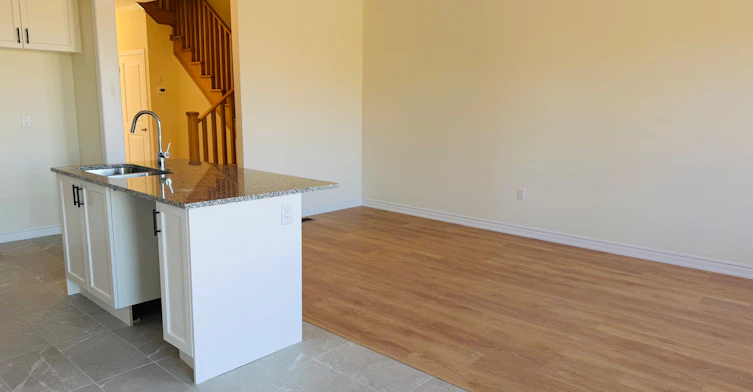 1104 Periwinkle Crescent, Woodstock, ON, N4T 0R5 - 10