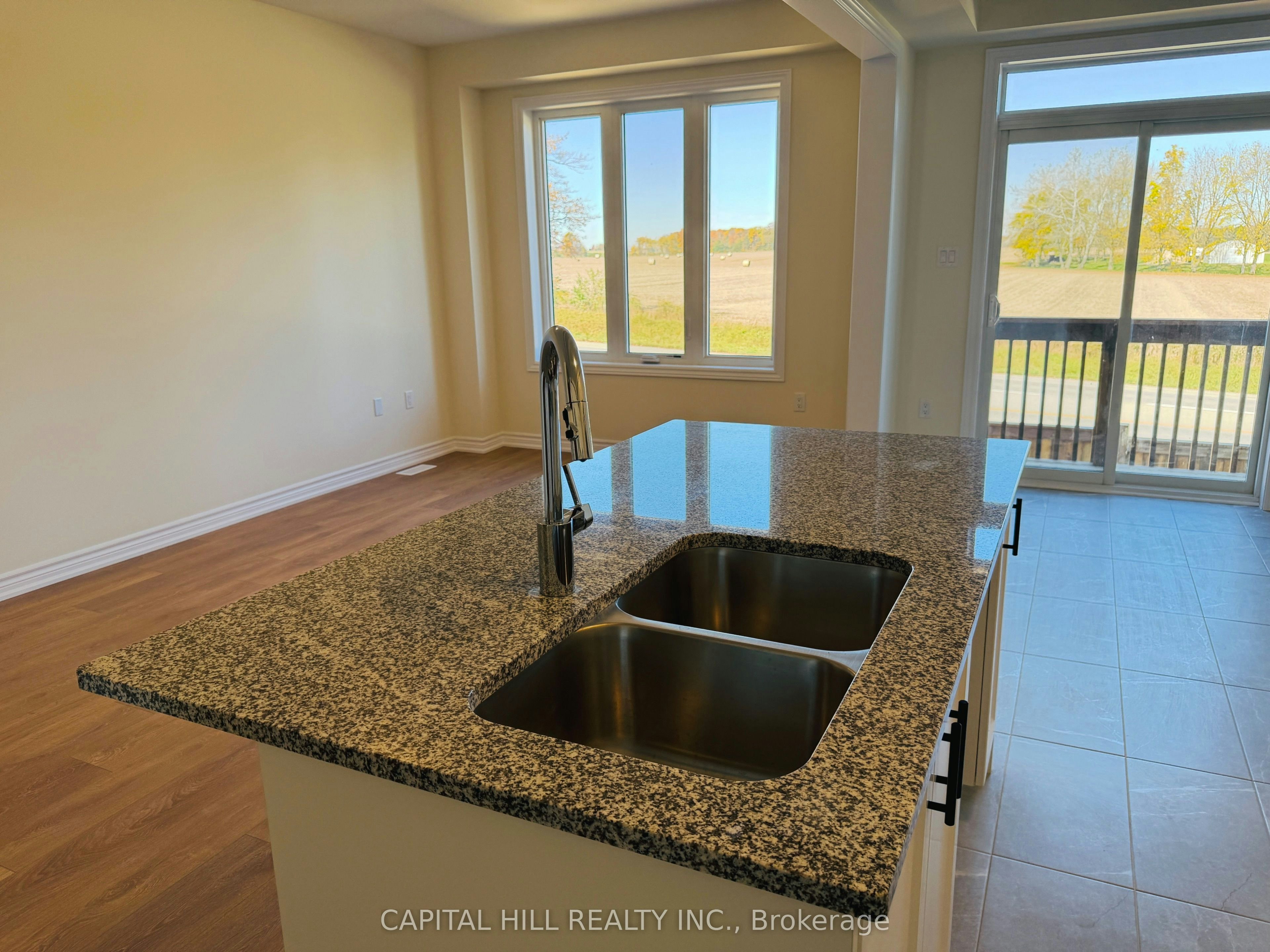 1104 Periwinkle Crescent, Woodstock, ON, N4T 0R5 - 9