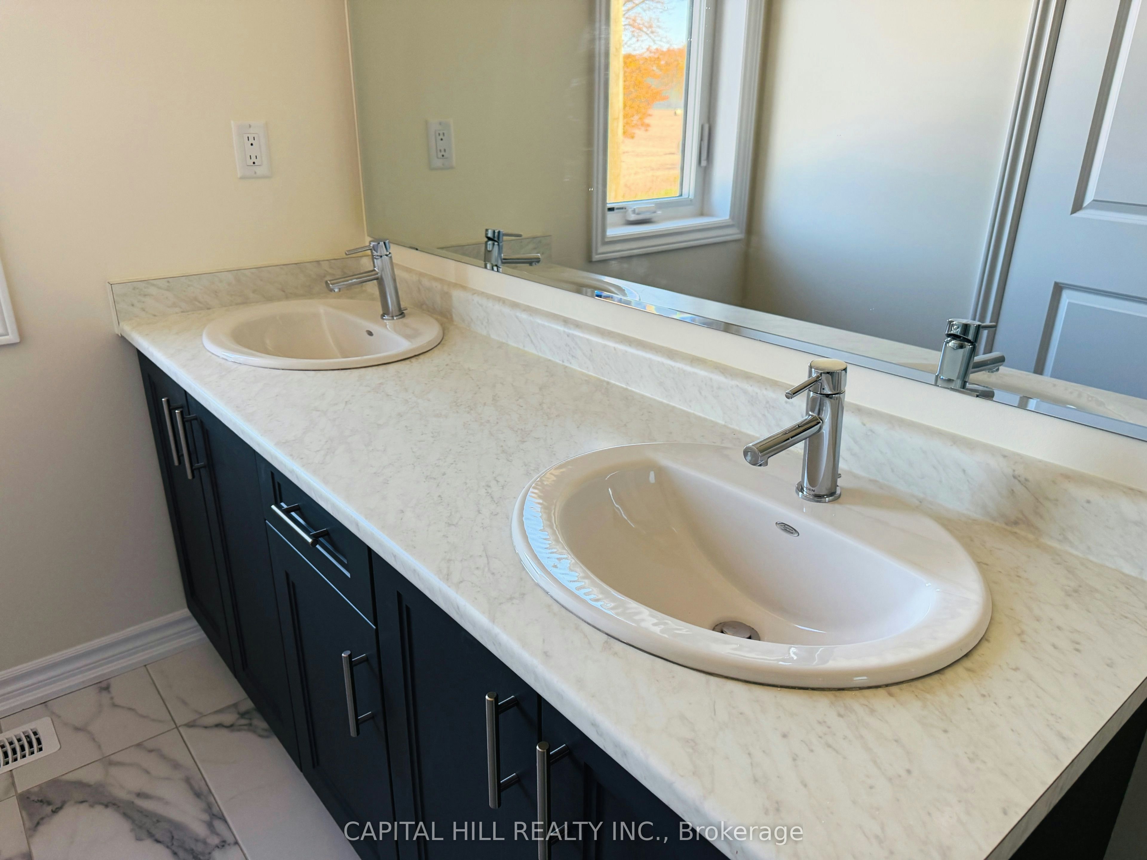 1104 Periwinkle Crescent, Woodstock, ON, N4T 0R5 - 19