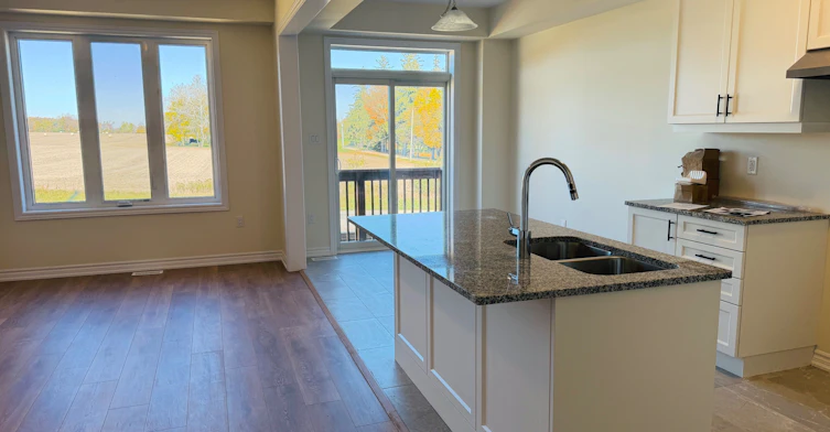 1104 Periwinkle Crescent, Woodstock, ON, N4T 0R5 - 8