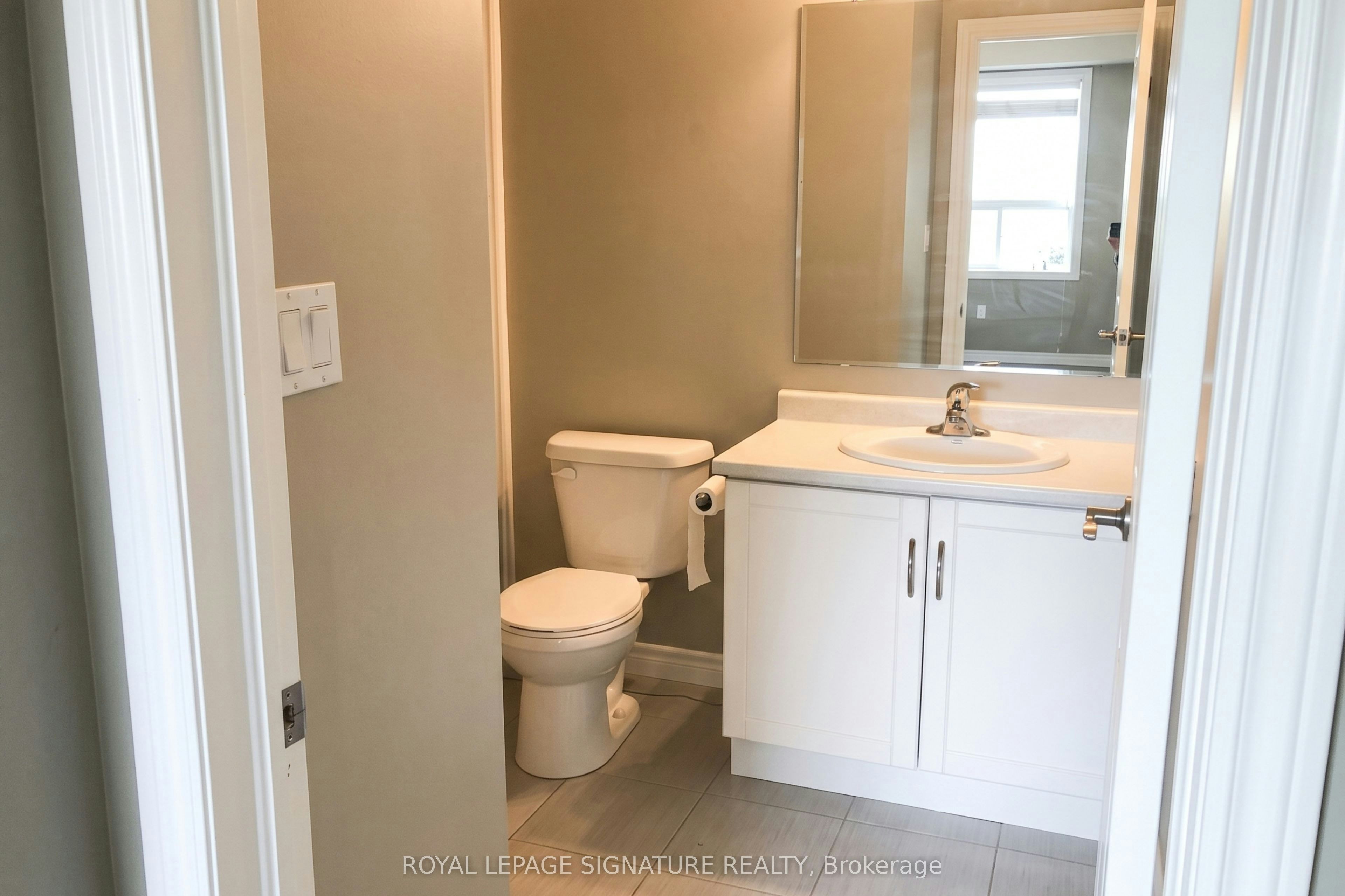 Main Level-654 St. David Street N, Centre Wellington, ON, N1M 2X3 - 7