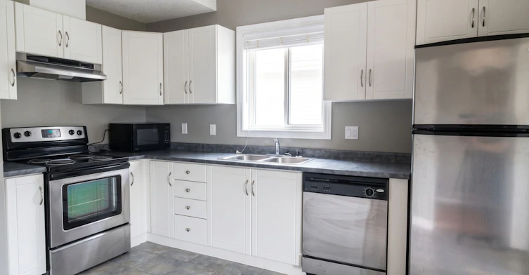 Main Level-654 St. David Street N, Centre Wellington, ON, N1M 2X3 - 4