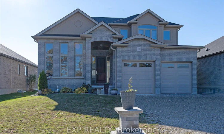 21 Sycamore Drive N