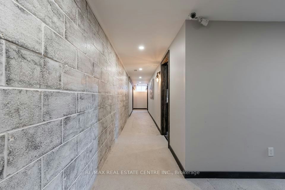2-676 Rymal Road E, Hamilton, ON, L8W 1B3 - 17