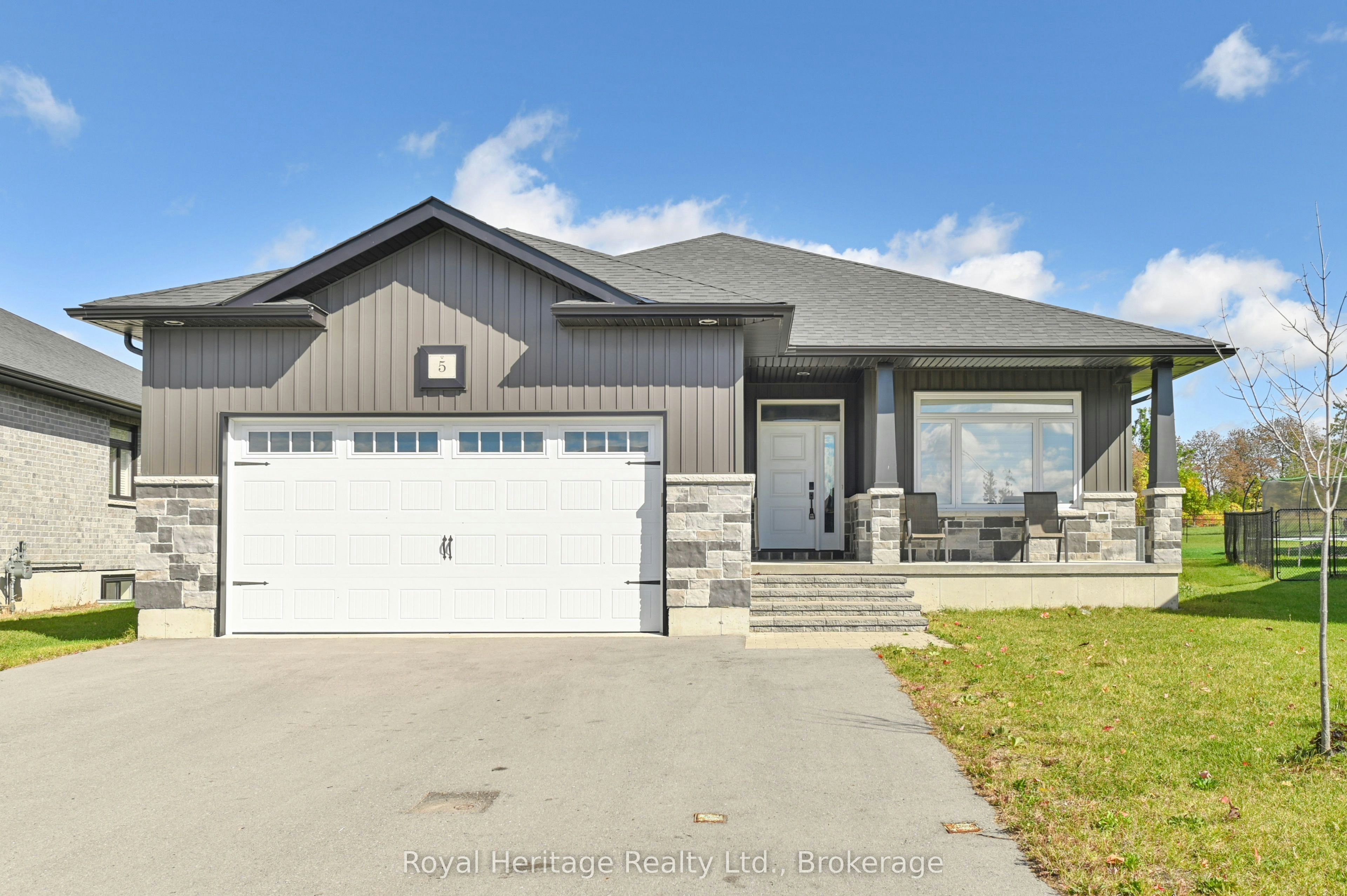 5 Schmidt Way, Quinte West, ON, K8V 0L5